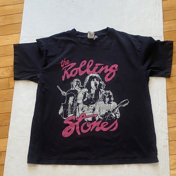 H&M Tops - H&M ‘ROLLING STONES’ Black & Pink Graphic crew neck cotton T-Shirt Size Small